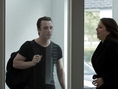 Grosser arsch, Grosse titten, Braunhaarige, Vollbusig, Hardcore, Interrassisch, Strümpfe, Titten