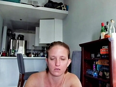 Enthousiasteling, Grote kont, Grote mammen, Dik, Harig, Masturbatie, Tiener