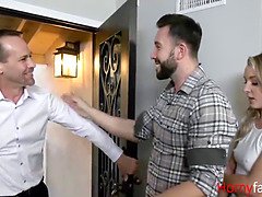 Blasen, Papi, Kehlenfick, Hd, Mann mann frau, Taboo, Jungendliche (18+), Flotter dreier