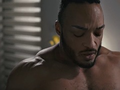 Gros seins, Noire, Noir ébène, Homosexuelle, Fille latino, Mère que j'aimerais baiser, Transsexuelle, Tatouage
