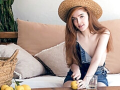 Amateur, Gros cul, Doigter, Masturbation, Seins naturels, Solo, Dénudage, Adolescente