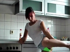 Asiatisch, Sadomasochismus, Blondine, Spermaladung, Deutsch, Lingerie, Reif, Büro