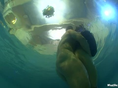 Amateur, Noire, En levrette, Groupe, Hard, Seins naturels, Rasée, Jarretelles
