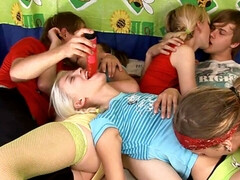Любители, Брюнетки, Семяизвержение, Группа, Оргии, Тощие, Молоденькие, Сиськи