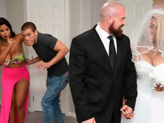 Толстушки, Большая жопа, Минет, Собачьи, Ласковые ручки, Межрасовый секс, Мастурбация, Милф