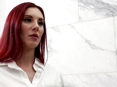 18 jaar, Grote lul, Pijpbeurt, Diep in de keel, Masseren, Roodharige vrouw, Spaans, Tiener