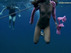 Tussi, Tschechisch, Lesbisch, Russisch, Erotischer film, Jungendliche (18+), Titten, Unter wasser