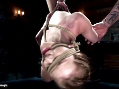 Pijpbeurt, Gebondenheid, Bruinharig, Schattig, Lul, Hardcore, Kut duiken, Speelgoed