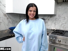 Большие сиськи, Минет, Брюнетки, Милф, Мамочка, Натуральные сиськи, От первого лица, Мачеха