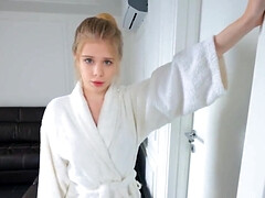 18 jahre, Grosser schwanz, Blasen, Nahaufnahme, Freundin, Hardcore, Pov, Jungendliche (18+)