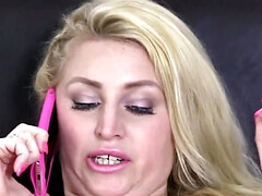 Большая жопа, Большие сиськи, Блондинки, Сперма на лице, Лизание, Массаж, Милф, Оргазм