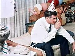 Красотки, Большие сиськи, Блондинки, Минет, Оргии, Вечеринка, Рыжие, Винтаж