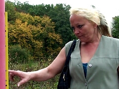 Grote mammen, Blond, Pijpbeurt, Omie, Harig, Hd, Klein, Tieten likken