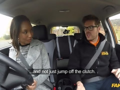 Lécher le cul, Sucer une bite, Voiture, Éjaculation interne, En levrette, Léchez, Masturbation, De plein air