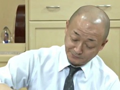 Asiatisch, Grosse titten, Blasen, Spermaladung, Handjob, Hardcore, Japanische massage, Titten