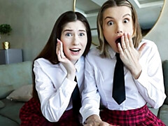 18 años, Culo grande, Verga grande, Mamada, Ffm, Tetas naturales, Adolescente, Tetas