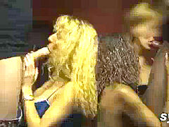 Leie, In den arsch, Französisch, Handjob, Masturbation, Reif, Im freien, Öffentlich