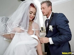 Arsch, Blasen, Betrug, Würgen, Lecken, Lingerie, Muschi, Rotschopf