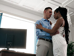 Anaal, Kont, Pijpbeurt, Brijd, Zwart, Keuken, Buiten, Trio