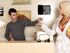 Grote kont, Grote lul, Grote mammen, Blond, Pijpbeurt, Hondjeshouding, Moeder die ik wil neuken, Douche