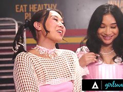 アジア人, 女, フィストファック, Hd, レズビアン, オーガズム, パーティ, 現実