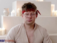 Жопа, Большие сиськи, Минет, Семяизвержение, Глубокая глотка, Собачьи, Черненькие, Бритые