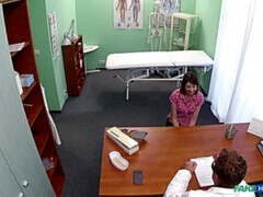 Amateur, Médico, Lesbiana, Lamidas, Enfermera, Oficina, Coño, Uniforme