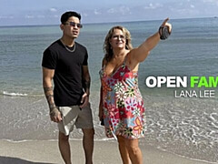 Толстушки, Большая жопа, Большой член, Большие сиськи, Блондинки, Минет, Пухленькие, Собачьи