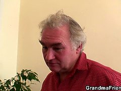 Opa, Omie, Rijpe lesbienne, Orgie, Feest, Kut duiken, Tiener, Trio