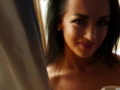 Blasen, Britisch, Braunhaarige, Pov, Muschi, Realität, Rasiert, Titten