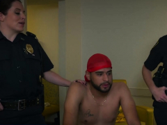 Sucer une bite, Hard, Hd, Interracial, Mère que j'aimerais baiser, Plan cul à trois, Uniforme