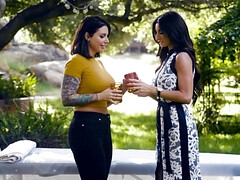 Braunhaarige, Nahaufnahme, Lesbisch, Lecken, Massage, Milf, Orgasmus, Arsch lecken