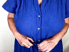 Enthousiasteling, Grote mammen, Brits, Huisgemaakt, Ondergoed, Rijpe lesbienne, Moeder die ik wil neuken, Natuurlijke tieten