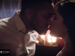 Cunnilingus, Verga grande, Morena, Fetiche, Interracial, Lamidas, Coño, Montar