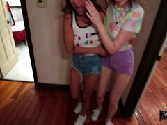 デカチン, 黒人, フェラチオ, 茶髪の, 異人種間, なめる, タトゥー, 三人