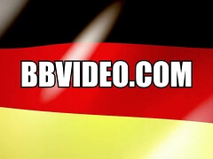 Pijpbeurt, Diep in de keel, Duits, Orgasme, Pornster, Rok, Lerarin, Onder de rok