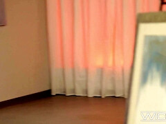 Grosser schwanz, Blondine, Blasen, Kehlenfick, Mutti, Realität, Abendanzug, Titten