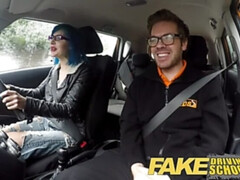 Leie, In den arsch, Arsch, Grosse titten, Auto, Hardcore, Hd, Realität