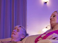 Blonde, Couple, Tchèque, Européenne, Béant, Mamie, Hard, Mature