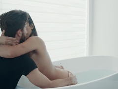 Gros cul, Gros seins, Brunette brune, Tir de sperme, Érotique, Petite femme