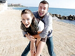 18, デカ尻, デカチン, デカパイ, フェラチオ, バック, ガリガリ, オッパイの