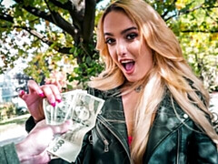 デカ尻, デカチン, ブロンド, フェラチオ, お金, 自然山雀, ティーン, オッパイの