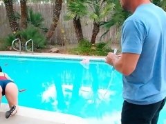 Culo grande, Mamada, Semen en la boca, Corridas, Estilo perrito, Tetas naturales, Afeitado, Tetas