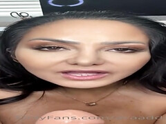 Grosse titten, Blasen, Braunhaarige, Vollbusig, Erotisch, Hd, Milf, Solo