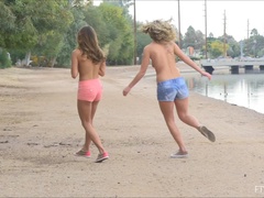 Поцелуи, На публике, Соло, Игрушки