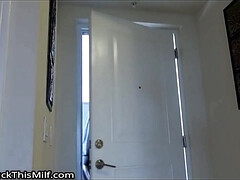 Grosser arsch, Grosser schwanz, Blasen, Schwanz, Handjob, Massage, Milf, Mutti