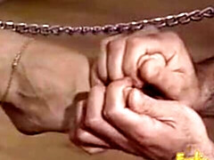 足, フェムドム, ハードコア, 陵辱, ゴム, なめる, 母, 拘束