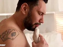 Grote mammen, Bruinharig, Stel, Diep in de keel, Hd, Rok, Tiener, Tieten likken