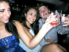 18, デカ尻, フェラチオ, 茶髪の, 車, バック, ガリガリ, ティーン