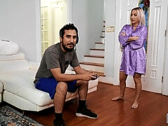 Grosser arsch, Grosse titten, Blondine, Blasen, Hundestellung, Handjob, Milf, Spanner